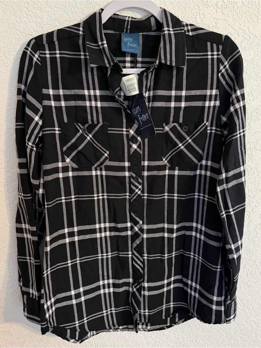 Hot Topic Black and White Plaid Button-Down Shirt